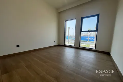 Müüa ridamaja asukohaga Damac Lagoons, Dubai, AÜE: 4 magamistoaga, 212 m² Nr 737930 - pilt 6