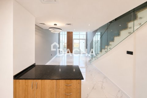 Kaupunkipientalo Rukan, Dubai, Arabiemiraatit 2 makuuhuonetta, 124 m2 № 740563 - kuva 12