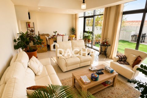 Villetta a schiera in vendita a DAMAC Hills (Akoya by DAMAC), Dubai, EAU 3 camere da letto, 176 mq. № 740564 - foto 2