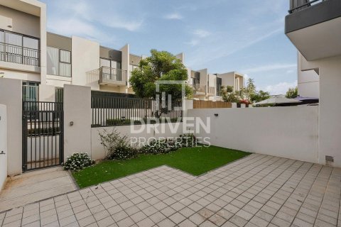 טאונהאוס למכירה ב Dubai Land, Dubai, איחוד האמירויות  3 חדרי שינה, 161.84 מ"ר, מספר 765312 - תמונה 14