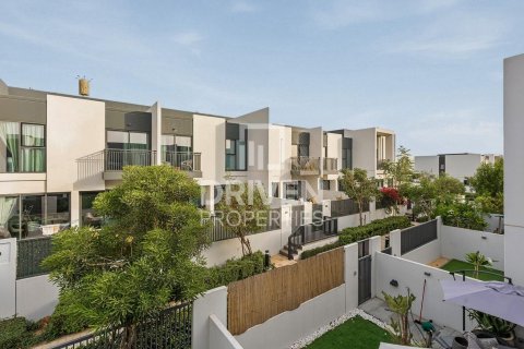טאונהאוס למכירה ב Dubai Land, Dubai, איחוד האמירויות  3 חדרי שינה, 161.84 מ"ר, מספר 765312 - תמונה 17