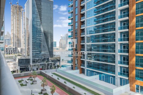 Apartment in Business Bay, Dubai, UAE 2 bedrooms, 125 sq.m. № 664106 - photo 13