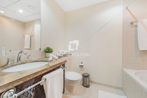 Apartment sa Downtown Dubai (Downtown Burj Dubai), Dubai, UAE 3 silid-tulugan, 193 sq.m. № 663604 - larawan 17