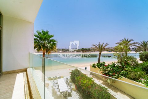 Villa in Palm Jumeirah, Dubai, UAE 10 bedrooms, 1552 sq.m. № 663602 - photo 7