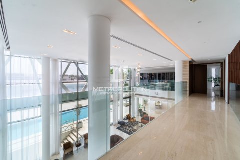 Villa in Palm Jumeirah, Dubai, UAE 10 bedrooms, 1552 sq.m. № 663602 - photo 5