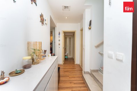 Vila u gradu Reem, Dubai, UAE 3 spavaće sobe, 220 m2 Br. 699920 - Slika 5