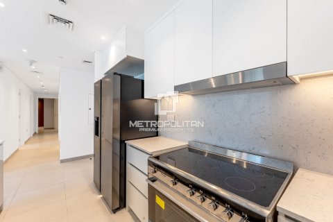 Huoneisto Umm Suqeim, Dubai, Arabiemiraatit 3 makuuhuonetta, 194 m2 № 663518 - kuva 8