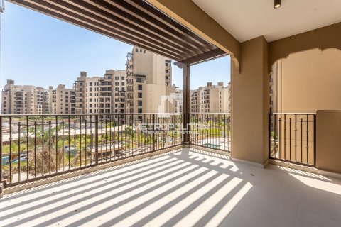Umm Suqeim、Dubai、UAEにあるマンション 3ベッドルーム、194 m2 No663518