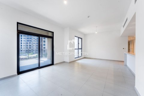 Huoneisto Umm Suqeim, Dubai, Arabiemiraatit 3 makuuhuonetta, 194 m2 № 663518 - kuva 2