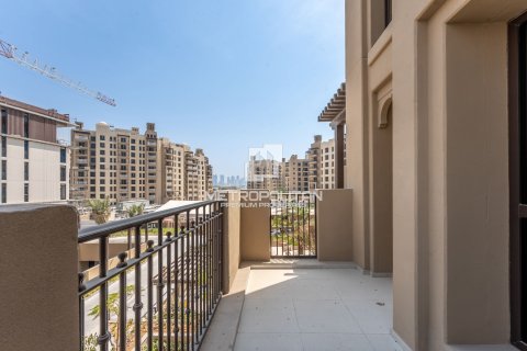 Huoneisto Umm Suqeim, Dubai, Arabiemiraatit 3 makuuhuonetta, 194 m2 № 663518 - kuva 6