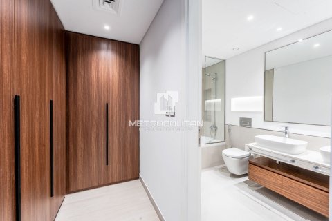 Huoneisto Umm Suqeim, Dubai, Arabiemiraatit 3 makuuhuonetta, 194 m2 № 663518 - kuva 17