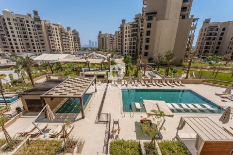 Huoneisto Umm Suqeim, Dubai, Arabiemiraatit 3 makuuhuonetta, 194 m2 № 663518 - kuva 22