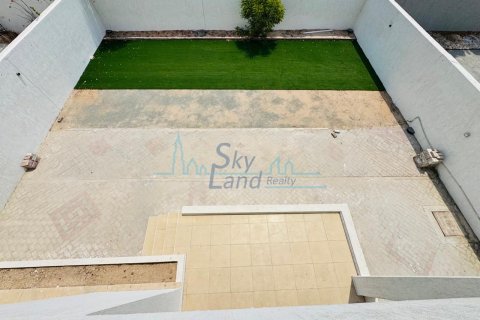 Villa zur Miete in Umm Suqeim, Dubai, VAE 4 Schlafzimmer, 372 m2 Nr. 634986 - Foto 29