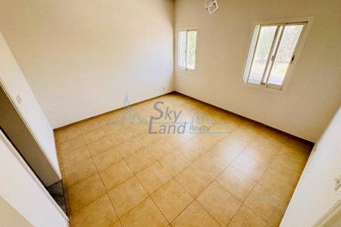 Villa zur Miete in Umm Suqeim, Dubai, VAE 4 Schlafzimmer, 372 m2 Nr. 634986 - Foto 15