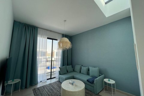 Shtëpi në qytet në Ras Al Khaimah, Emiratet e Bashkuara Arabe 3 dhoma gjumi, 305 m2. № 734797 - Foto 3