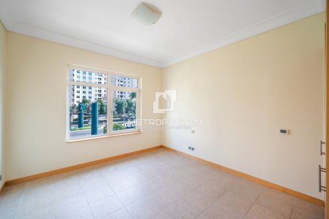 Apartman u gradu Palm Jumeirah, Dubai, UAE 3 spavaće sobe, 204 m2 Br. 664764 - Slika 13