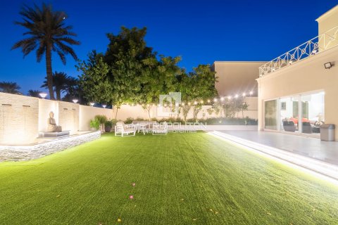 Villa zur Miete in Meadows, Dubai, VAE 3 Schlafzimmer, 348 m2 Nr. 664765 - Foto 4