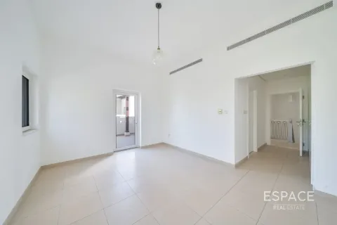 Kaupunkipientalo Al Furjan, Dubai, Arabiemiraatit 3 makuuhuonetta, 283 m2 № 661015 - kuva 14