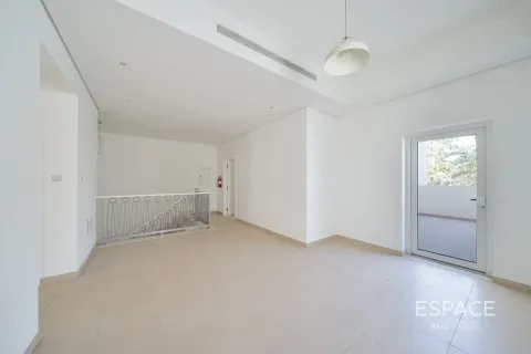 Kaupunkipientalo Al Furjan, Dubai, Arabiemiraatit 3 makuuhuonetta, 283 m2 № 661015 - kuva 12