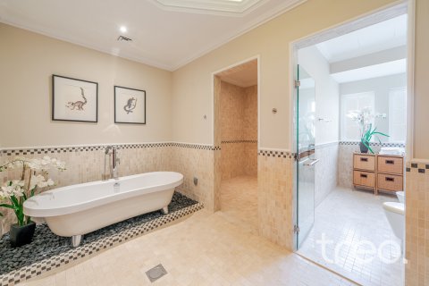 Villa en alquiler en Arabian Ranches, Dubai, EAU 5 dormitorios, 829.07 m2 № 733403 - foto 26