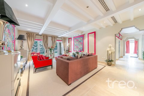 Villa en alquiler en Arabian Ranches, Dubai, EAU 5 dormitorios, 829.07 m2 № 733403 - foto 6