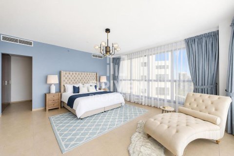 Appartement à louer à Jumeirah Beach Residence, Dubai, EAU 4 chambres, 269.23 m2 № 762697 - photo 12
