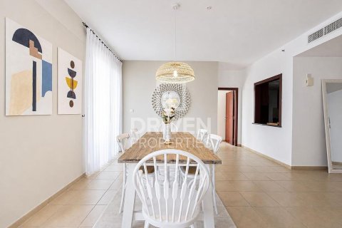 Appartement à louer à Jumeirah Beach Residence, Dubai, EAU 4 chambres, 269.23 m2 № 762697 - photo 6