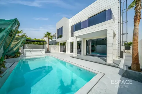 Villa i Jumeirah Park, Dubai, UAE 5 soveværelser, 481 kvm № 738375