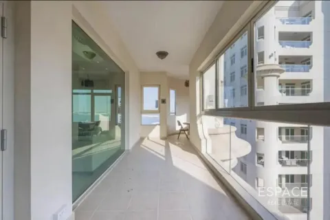 Apartament de închiriat în Palm Jumeirah, Dubai, EAU 3 dormitoare, 199 mp.  №738371 - poză 10