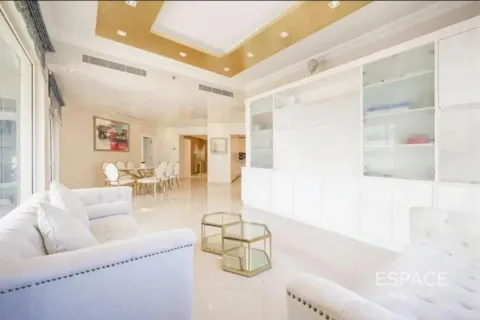 Apartament de închiriat în Palm Jumeirah, Dubai, EAU 3 dormitoare, 199 mp.  №738371 - poză 12