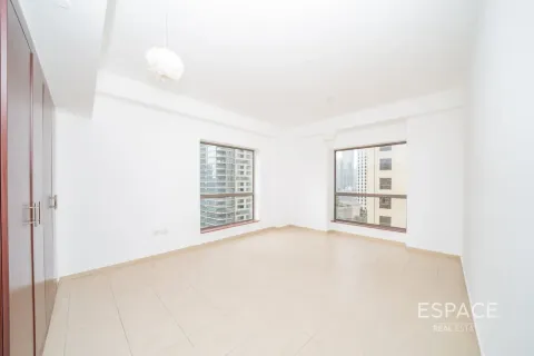Apartman u Jumeirah Beach Residence, Dubai, UAE 2 spavaćih soba, 107 m2 Br. 738370 - fotografija 9
