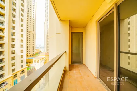 Apartman u Jumeirah Beach Residence, Dubai, UAE 2 spavaćih soba, 107 m2 Br. 738370 - fotografija 13