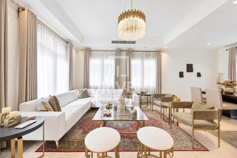 Villa en alquiler en Jumeirah Golf Estates, Dubai, EAU 5 dormitorios, 817.83 m2 № 759717 - foto 3