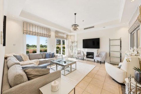 Villa en alquiler en Jumeirah Golf Estates, Dubai, EAU 5 dormitorios, 817.83 m2 № 759717 - foto 2
