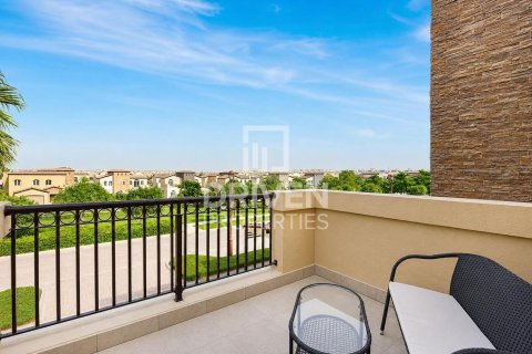Villa en alquiler en Jumeirah Golf Estates, Dubai, EAU 5 dormitorios, 817.83 m2 № 759717 - foto 8