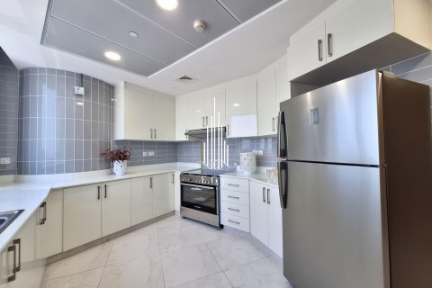 Apartamento en alquiler en Al Reem Island, Abu Dhabi, EAU 3 dormitorios, 204.4 m2 № 514036 - foto 14
