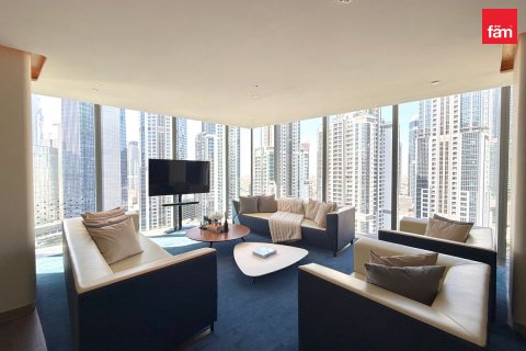 Lägenhet uthyres i Business Bay, Dubai, UAE 2 sovrum, 205.2 kvm Nr. 751996 - fotografi 2