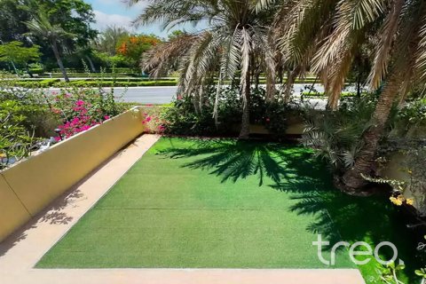 Vila u The Springs, Dubai, UAE 4 spavaćih soba, 209.77 m2 Br. 739226 - fotografija 2