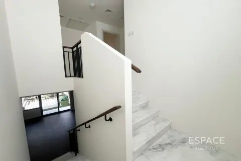Maison de ville à vendre à  Dubai, EAU 3 chambres, 208 m2 № 737869 - photo 6