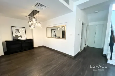 Maison de ville à vendre à  Dubai, EAU 3 chambres, 208 m2 № 737869 - photo 3