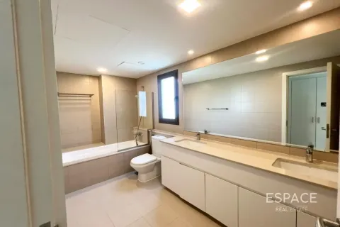 Maison de ville à vendre à  Dubai, EAU 3 chambres, 208 m2 № 737869 - photo 11