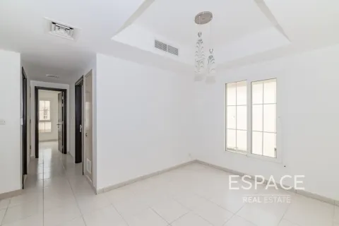 Üürile anda villa asukohaga The Springs, Dubai, AÜE: 3 magamistoaga, 270 m² Nr 738154 - pilt 5