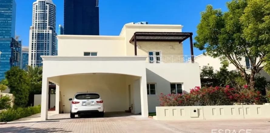 阿联酋 Dubai Meadows 别墅  3 卧, 320 平方米 , 编号 738152