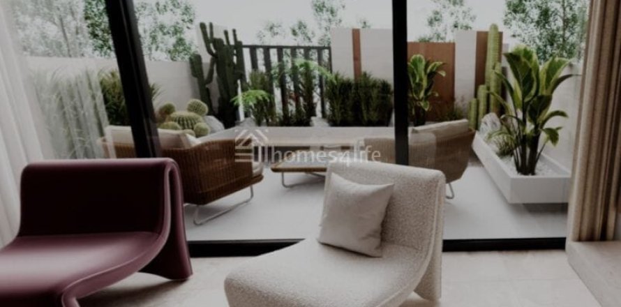 خانه شهری در Dubai Investment Park، Dubai ، امارات متحده عربی 4 خوابه ، 117 متر مربع.  شماره 726061