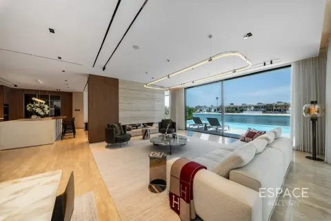 Palm Jumeirah、Dubai、UAE にあるヴィラ販売中 5ベッドルーム、505 m2、No737943 - 写真 3