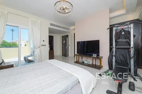 Vila di Arabian Ranches, Dubai, UAE 4 bilik tidur, 287 meter persegi № 737941 - foto 12