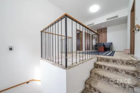 Вилла Meadows, Дубай, БАӘ-да 4 жатын бөлмелер, 337 м² № 737945 - фото 9