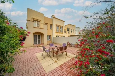 Villa zum Verkauf in The Springs, Dubai, VAE 2 Schlafzimmer, 167 m2 Nr. 737944 - Foto 12