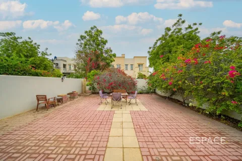 Villa zum Verkauf in The Springs, Dubai, VAE 2 Schlafzimmer, 167 m2 Nr. 737944 - Foto 8