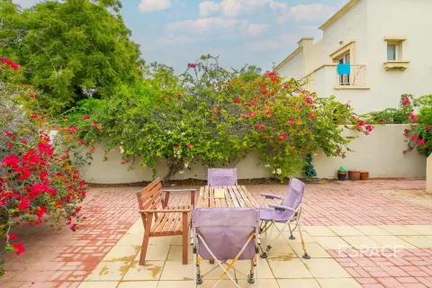 Villa zum Verkauf in The Springs, Dubai, VAE 2 Schlafzimmer, 167 m2 Nr. 737944 - Foto 10